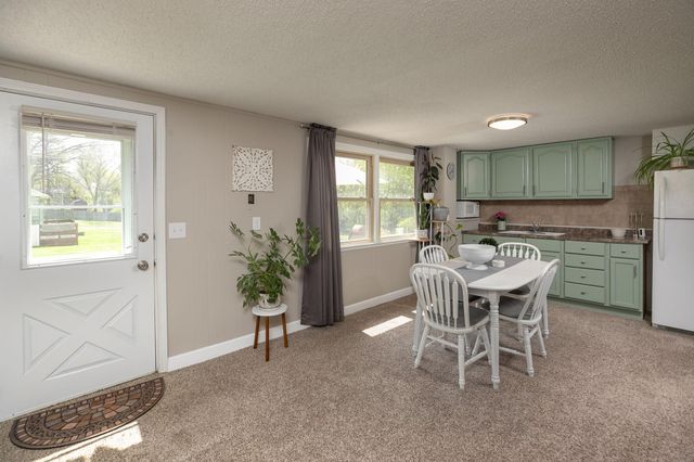 3118 Rose Heights Drive SE, Rochester, MN 55904