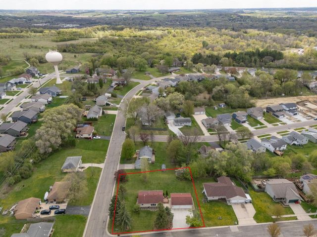 3118 Rose Heights Drive SE, Rochester, MN 55904