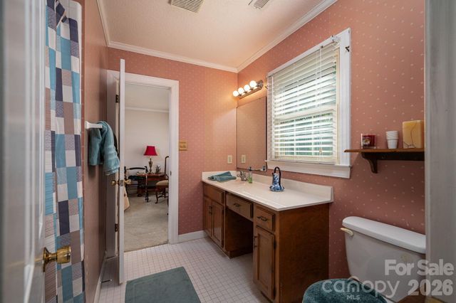 1520 Stableview Drive, Gastonia, NC 28056