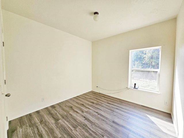 717 Dry Gulch Rd, Colville, WA 99114