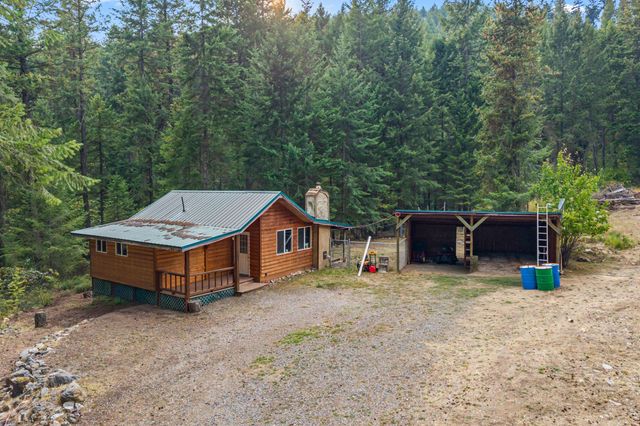 717 Dry Gulch Rd, Colville, WA 99114