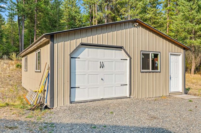717 Dry Gulch Rd, Colville, WA 99114