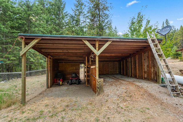 717 Dry Gulch Rd, Colville, WA 99114
