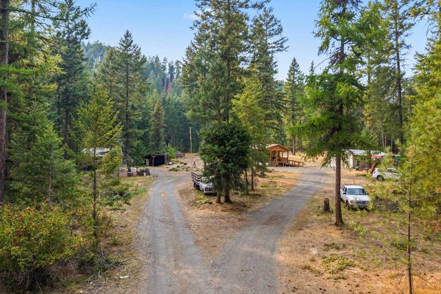 717 Dry Gulch Rd, Colville, WA 99114