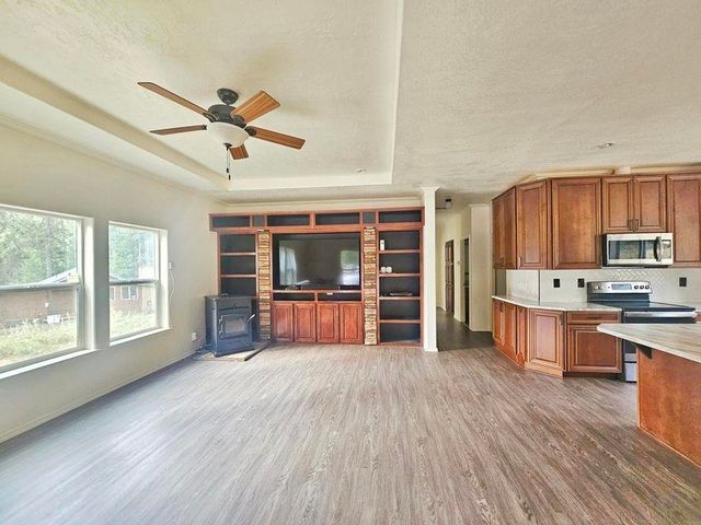 717 Dry Gulch Rd, Colville, WA 99114