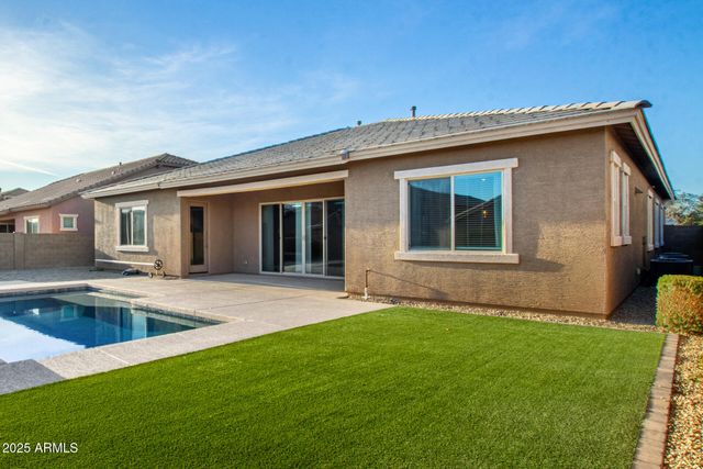 16987 W SAGUARO PARK Lane, Surprise, AZ 85387