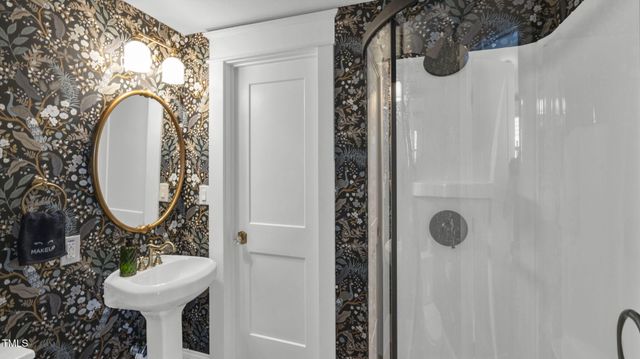 1307 Wake Forest Road, Raleigh, NC 27604