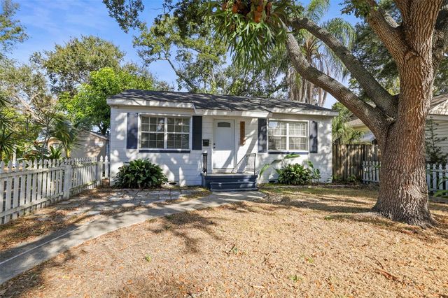 1511 35TH AVENUE N, St Petersburg, FL 33704