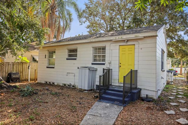 1511 35TH AVENUE N, St Petersburg, FL 33704