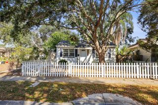 1511 35TH AVENUE N, St Petersburg, FL 33704