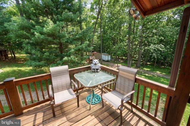 6398 CHAMBERSBURG RD, Fayetteville, PA 17222