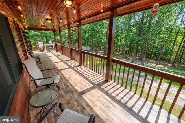 6398 CHAMBERSBURG RD, Fayetteville, PA 17222