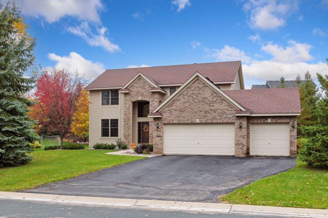 7645 Ridgeview Way, Chanhassen, MN 55317
