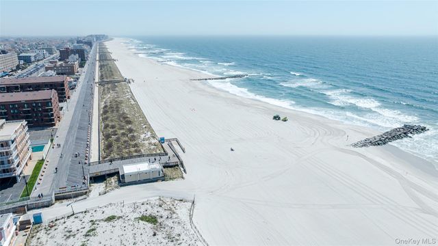 979 Oceanfront 11, Long Beach, NY 11561