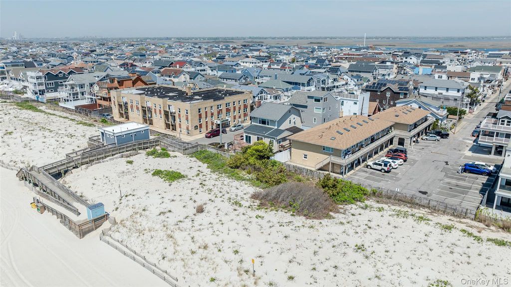 979 Oceanfront 11, Long Beach, NY 11561 — photo 2