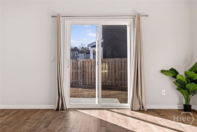 192 Coby Lane, Richmond Hill, GA 31324