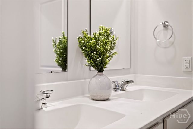 192 Coby Lane, Richmond Hill, GA 31324