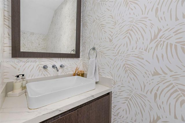 3222 Matilda St 3222, Miami, FL 33133