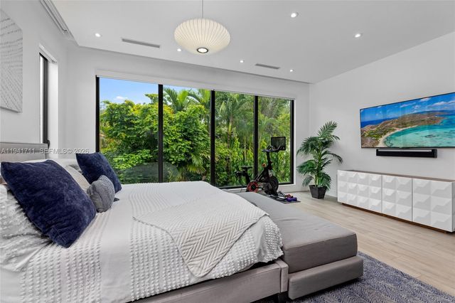 3222 Matilda St 3222, Miami, FL 33133