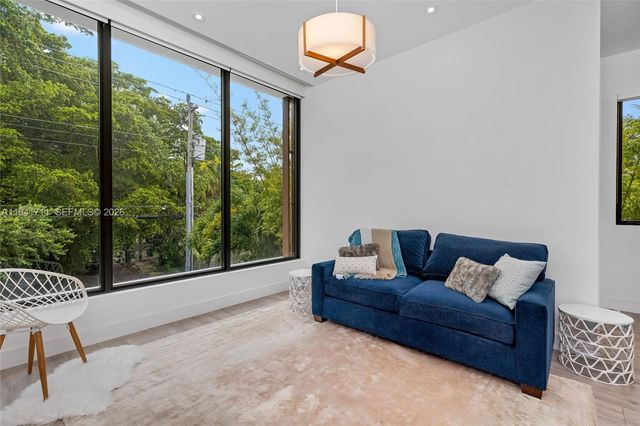 3222 Matilda St 3222, Miami, FL 33133