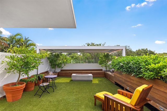 3222 Matilda St 3222, Miami, FL 33133