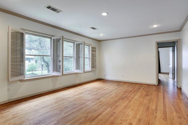 1927 South Boulevard, Houston, TX 77098