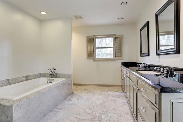 1927 South Boulevard, Houston, TX 77098