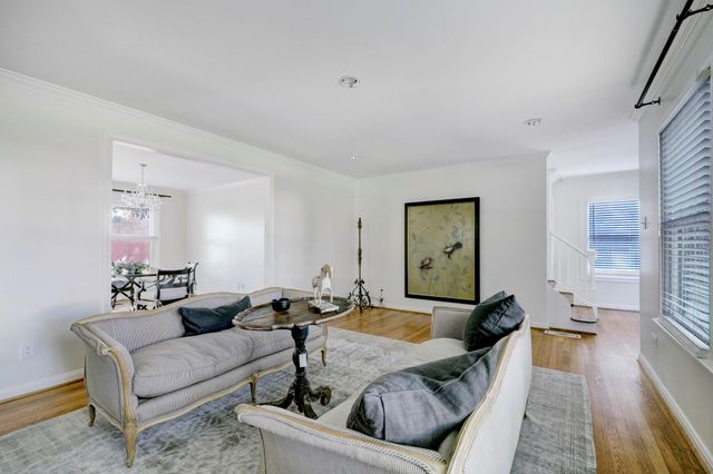 1927 South Boulevard, Houston, TX 77098