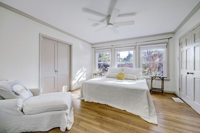 1927 South Boulevard, Houston, TX 77098