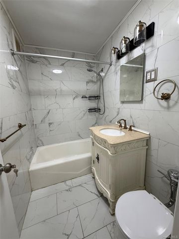 16 Lake Street 7B, White Plains, NY 10603