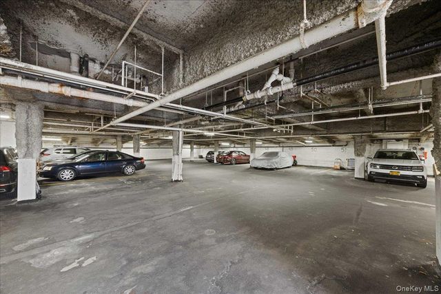 16 Lake Street 7B, White Plains, NY 10603