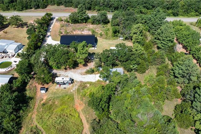 8784 N Harrah Road, Harrah, OK 73045