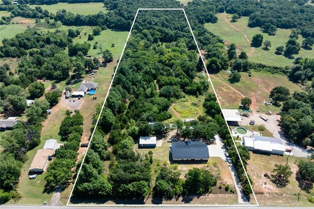 8784 N Harrah Road, Harrah, OK 73045