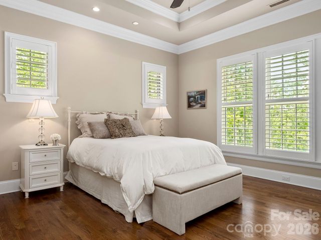 29 Stansbury Drive, Asheville, NC 28803