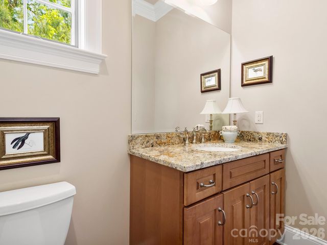 29 Stansbury Drive, Asheville, NC 28803