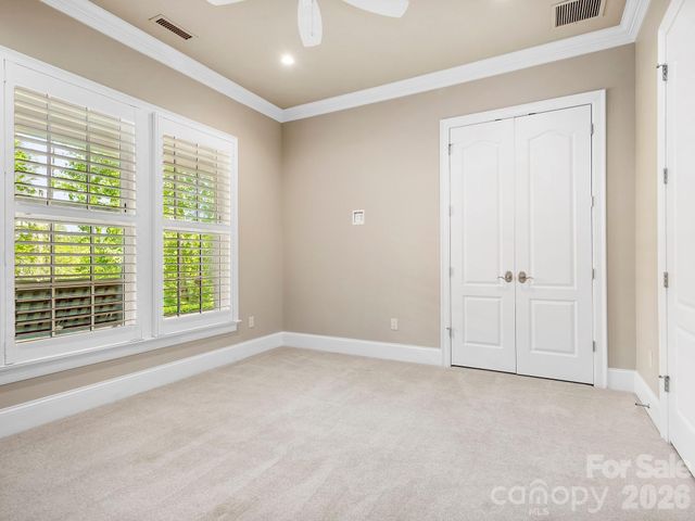 29 Stansbury Drive, Asheville, NC 28803