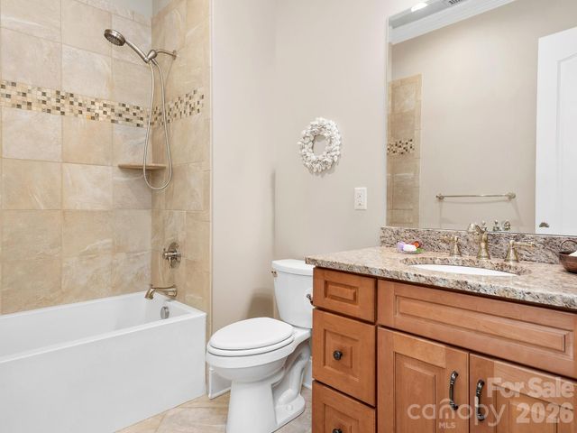 29 Stansbury Drive, Asheville, NC 28803