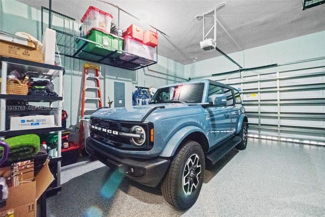 7715 Seacoast Dr, Parkland, FL 33067