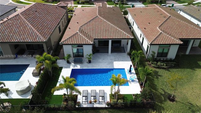 7715 Seacoast Dr, Parkland, FL 33067