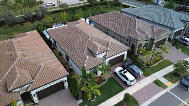 7715 Seacoast Dr, Parkland, FL 33067