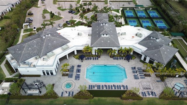 7715 Seacoast Dr, Parkland, FL 33067