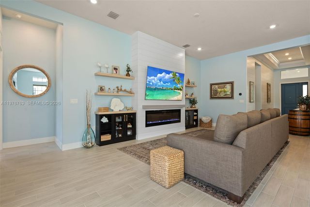 7715 Seacoast Dr, Parkland, FL 33067