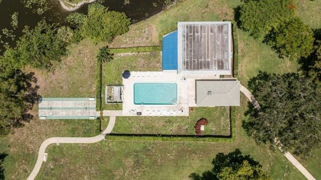 3575 Broken Woods Drive 302, Coral Springs, FL 33065