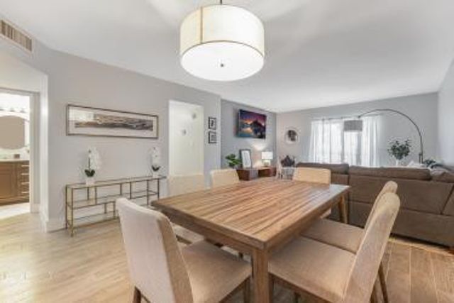 3575 Broken Woods Drive 302, Coral Springs, FL 33065