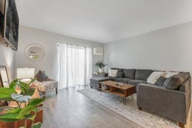 3575 Broken Woods Drive 302, Coral Springs, FL 33065