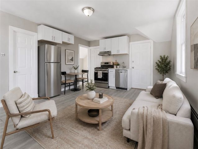 35 Gray Street, Providence, RI 02909