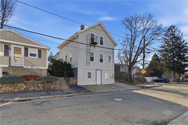 35 Gray Street, Providence, RI 02909