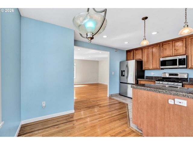 7347 Se LAMPHIER St, Milwaukie, OR 97222