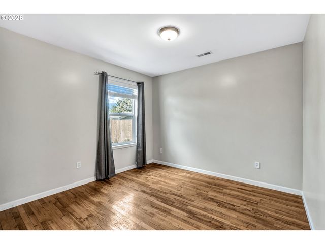 7347 Se LAMPHIER St, Milwaukie, OR 97222