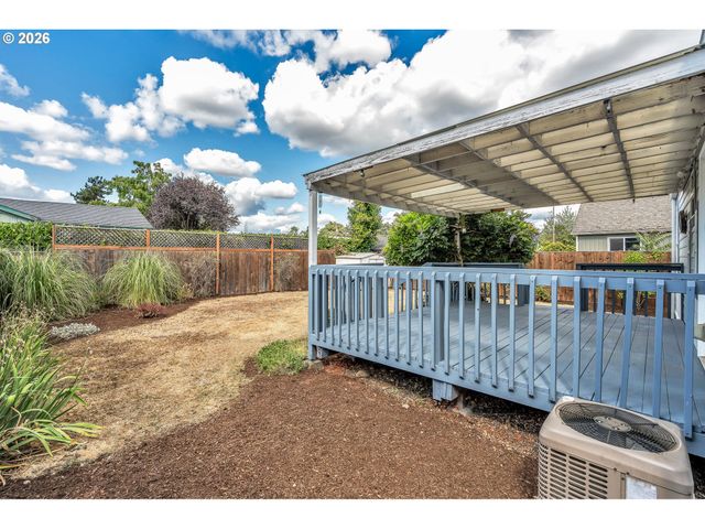 7347 Se LAMPHIER St, Milwaukie, OR 97222